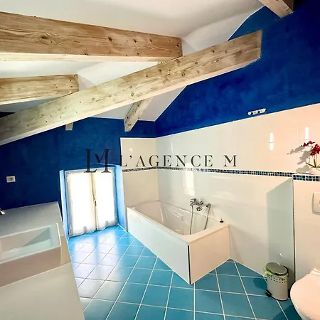Bella Vista - Duplex D'exception Avec Terrasse Suspendue Et Vue Panoramique Sur La Baie De Calvi 度假居 卢米奥