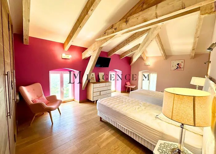 بيت للعطل Maison Golf De Calvi Couchers De Soleil Vue لوميو